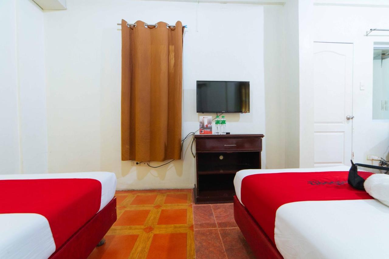 Reddoorz Near Walking Street Angeles City Exterior photo